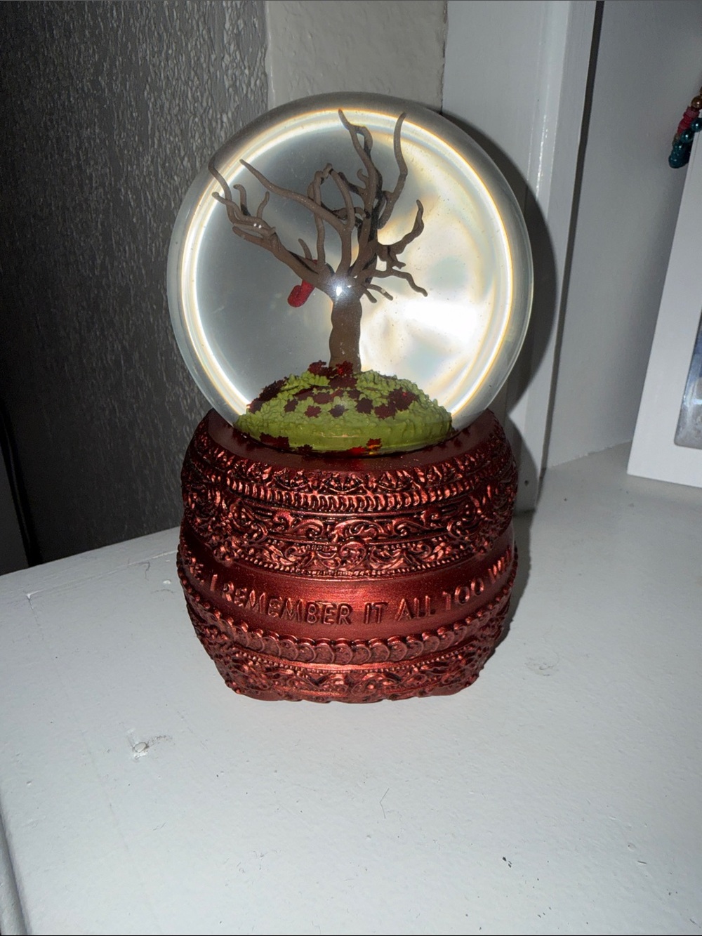 Taylor Swift All Too Well Snow Globe